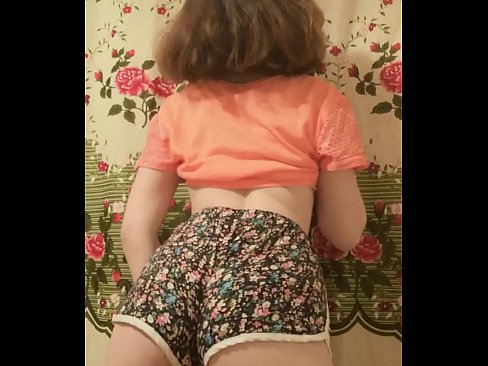 ❤️ Sexy junges Babe zieht ihre Shorts vor der Kamera aus ️❌ Just porn bei de.com-porn-mz.ru ﹏