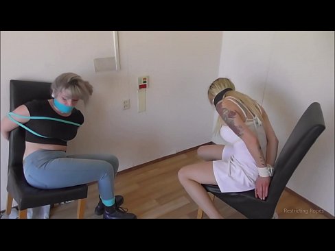 ❤️ Süchtig / gefesselt und geknebelt / Jungfrau in Nöten ️❌ Just porn bei de.com-porn-mz.ru ﹏